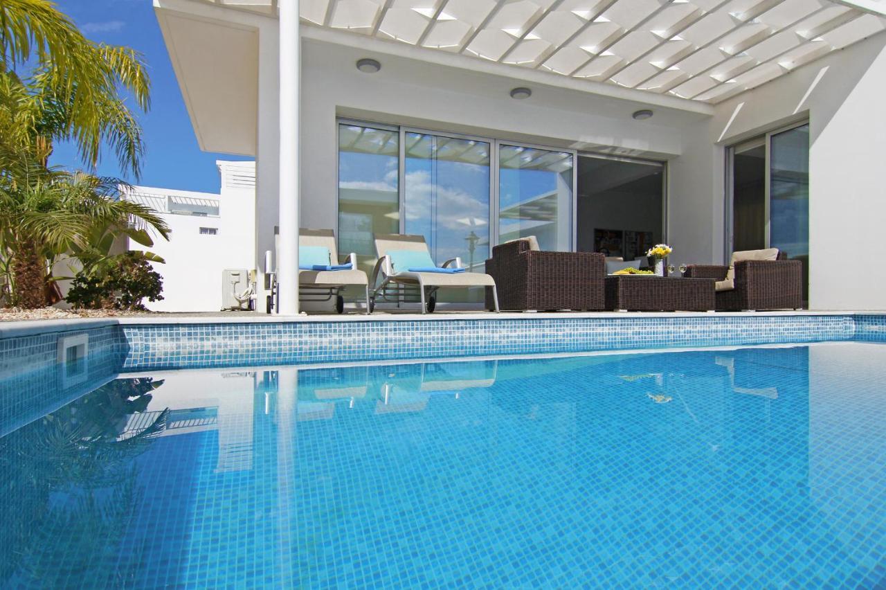 Villa Sunday Agia Napa Exterior foto